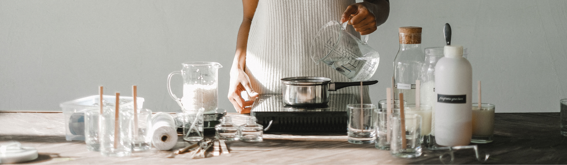 Comment bien doser le parfum dans une bougie pour une diffusion optimale