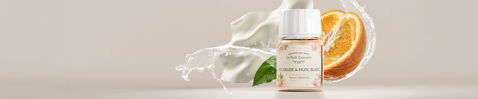 Image de fond du produit: Bigarade & Musc blanc : parfum pour bougies et savons