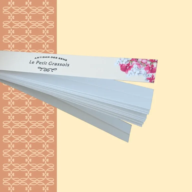 <span>Carnet de touches olfactives <br>Le Petit Grassois</span>